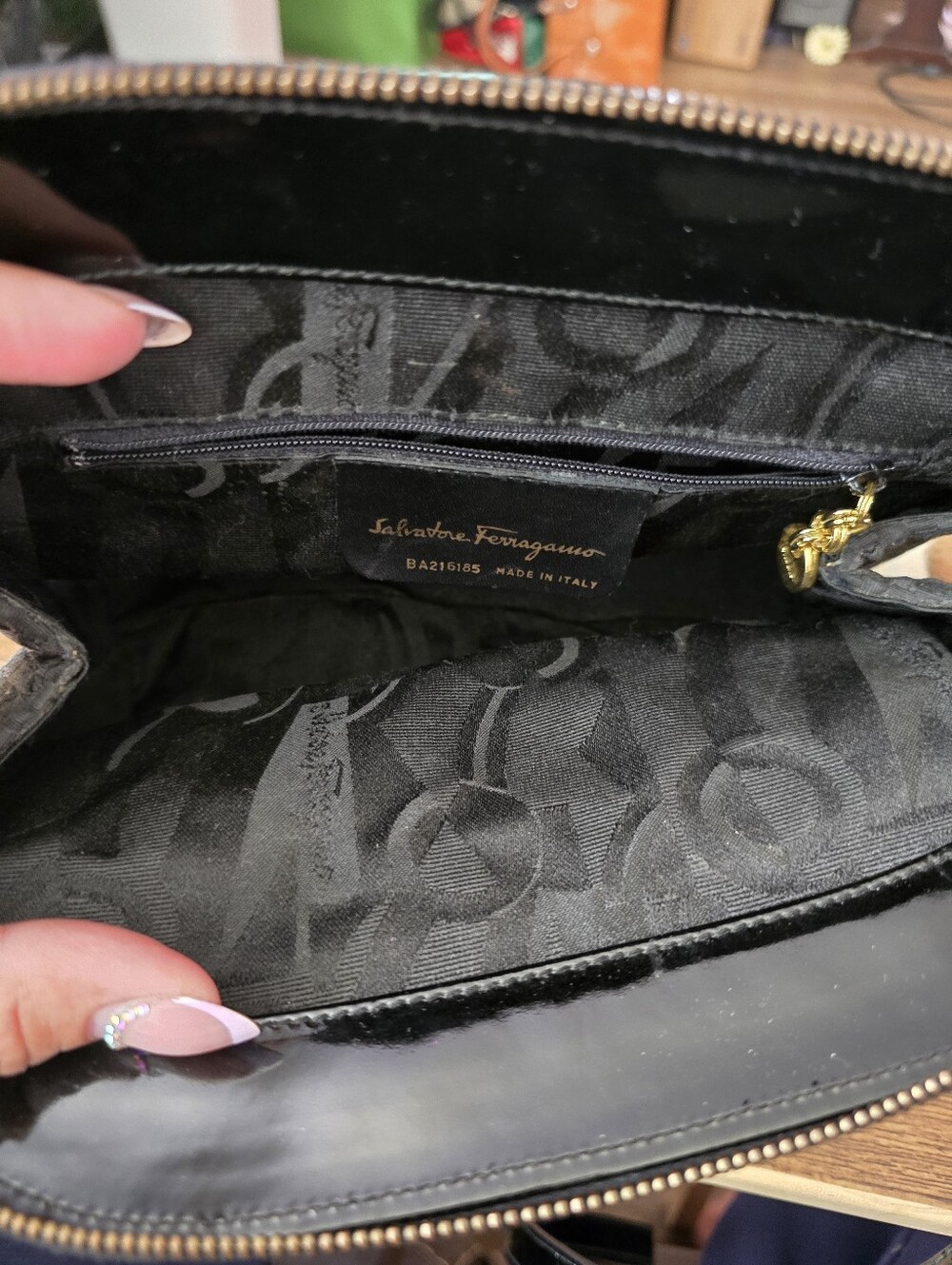 Salvatore Ferragamo Black Vitello Calfskin Leather & Viscose Woven - Picture 2 of 4